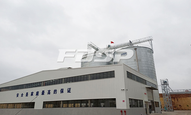 Aceptación exitosa de la línea de producción de procesamiento profundo de maíz en la zona de libre comercio de Yunnan Honghe (图4) 3.jpg