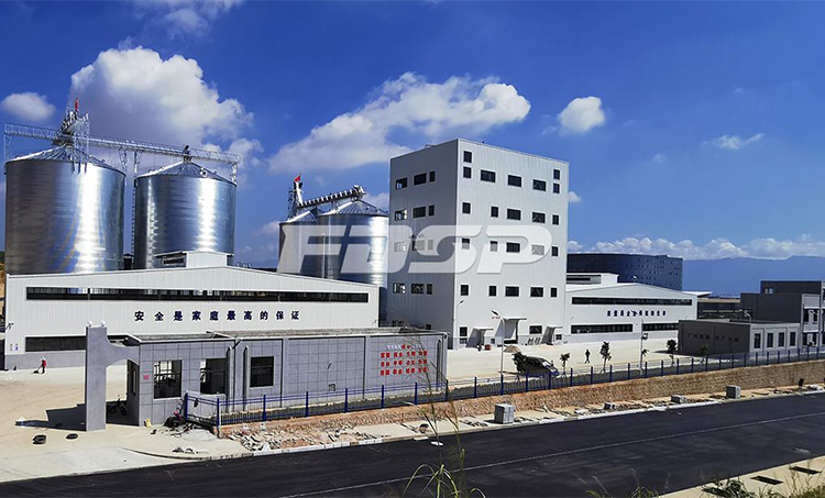 Aceptación exitosa de la línea de producción de procesamiento profundo de maíz en la zona de libre comercio de Yunnan Honghe (图2) 2.jpg